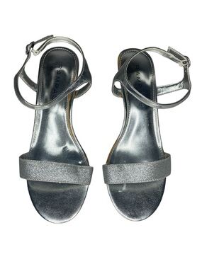 Vintage Y2K Rampage Solid Silver Metallic Classic Dressy Ankle-Strap Heels